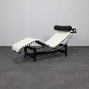 Chaise Longue LC4 by Cassina rare edition