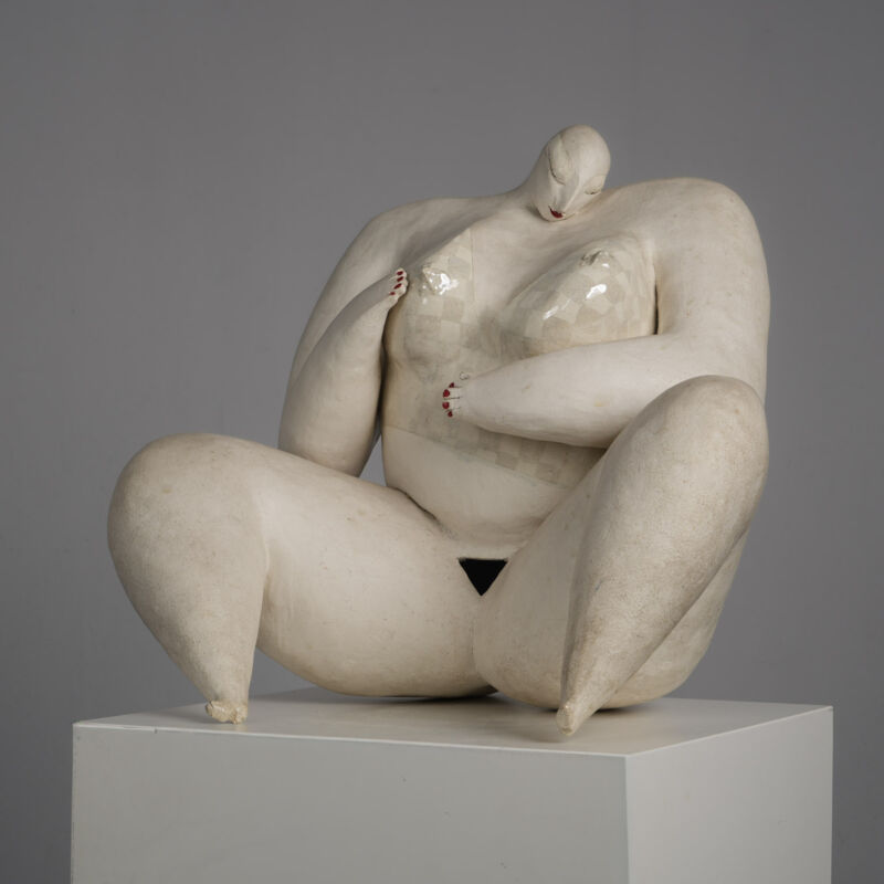 Courage Expressive Ceramic Female Sculpture by Evelyn van Baarda, Netherlands, 1981 – front three-quarter view